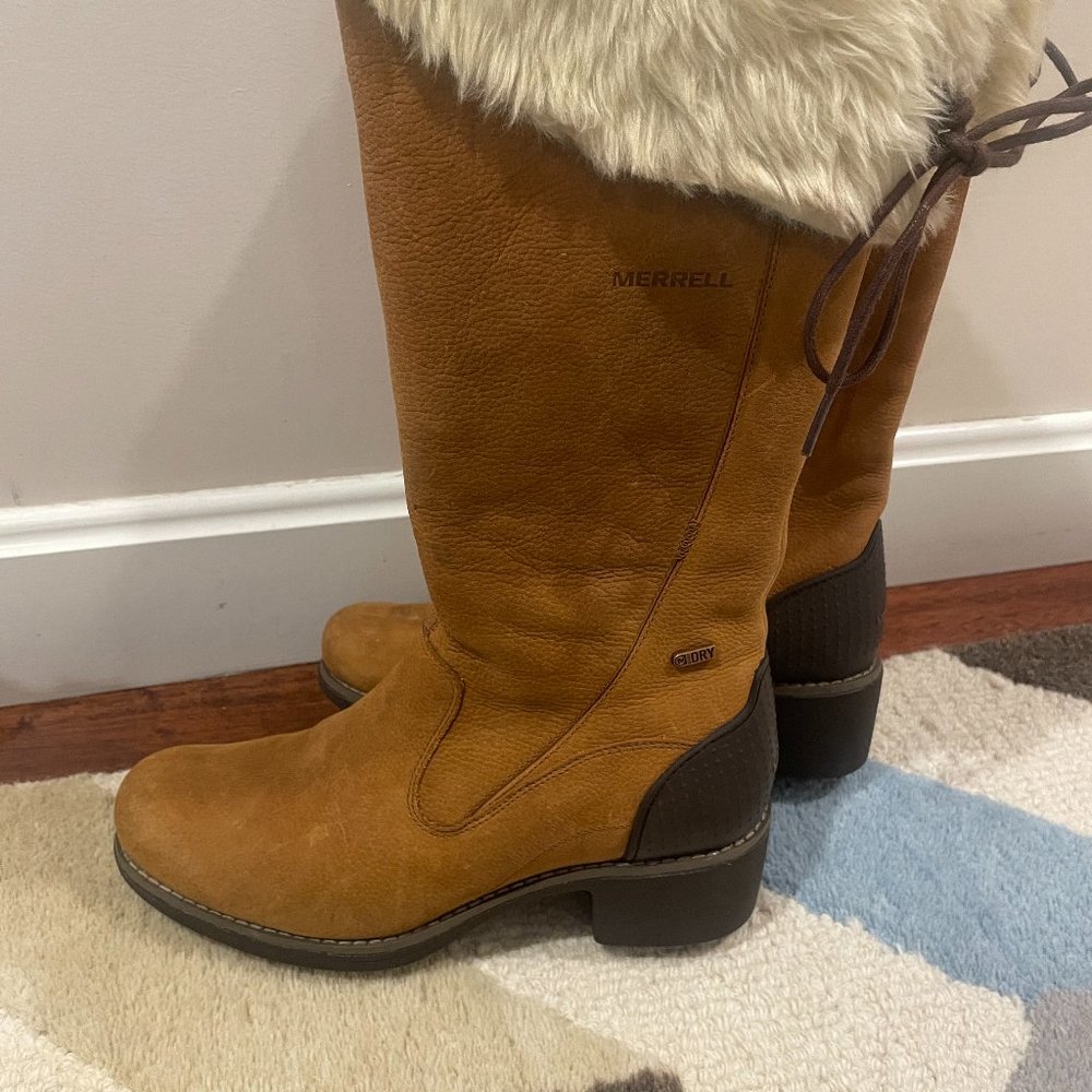 Merrell boots - soft leather, waterproof and faux fur size 7-7.5 women's